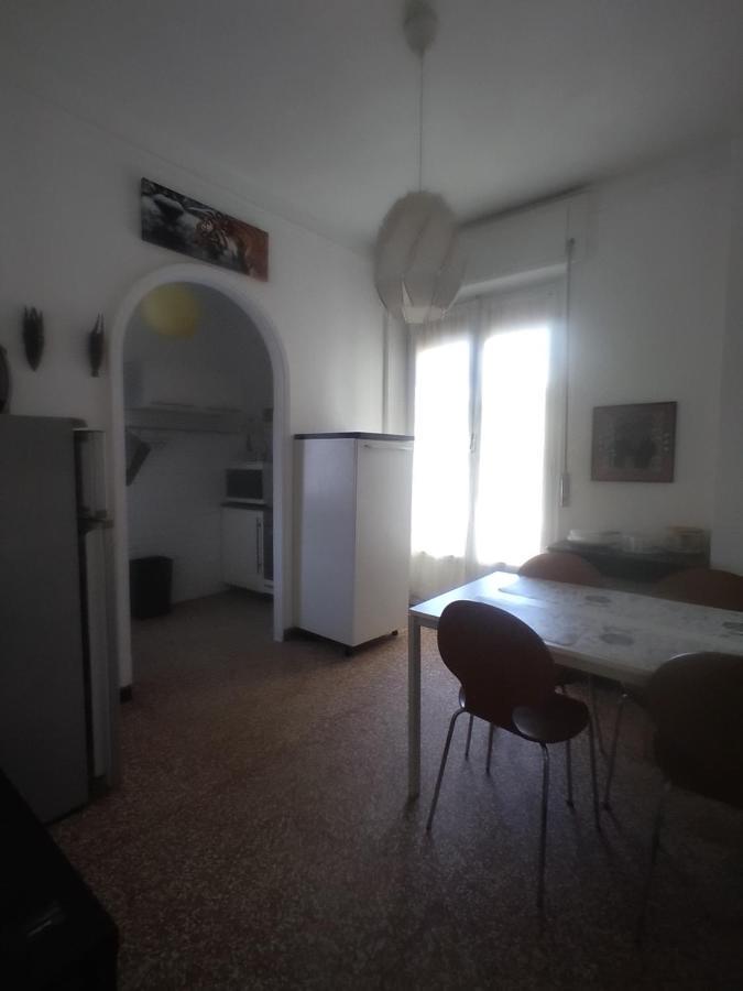 Trilocale Cecilia'S Studio Генуя Екстер'єр фото